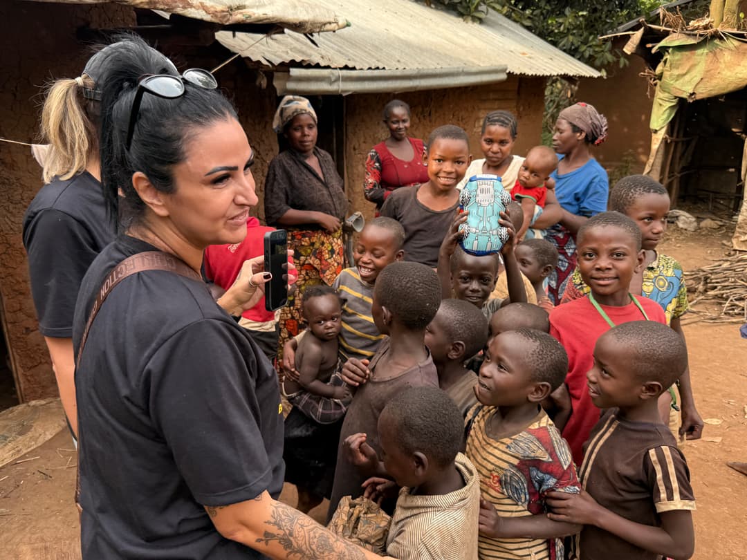 Fotos do trabalho voluntário em Uganda